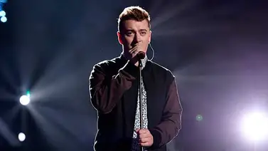 Sam Smith se alzó como el Mejor Artista Masculino Sam Smith se alzó como el Mejor Artista Masculino