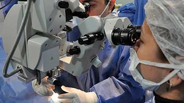 Millonarias operaciones en centros de salud privados