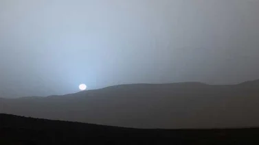 Curiosity captura al Atardecer Azul en Marte