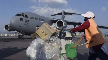 Nepal cierra su único aeropuerto por daños en la pista