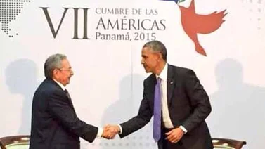 Barack Obama y Raúl Castro sostuvieron un histórico encuentro