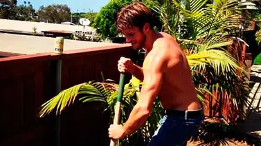 Hijo de Clint Eastwood afirma que Ashton Kutcher durmió con su exnovia Hijo de Clint Eastwood afirma que Ashton Kutcher durmió con su exnovia