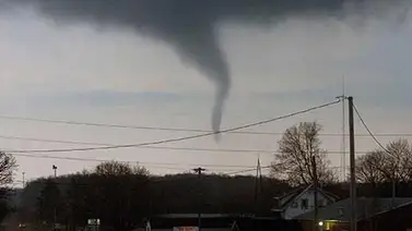 Tornado en Illinois dejó un muerto y siete heridos Tornado en Illinois dejó un muerto y siete heridos