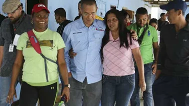Clausuran tres pisos de la Torre Confinanzas