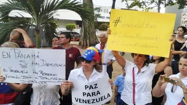 En Panamá venezolanos manifestaron en contra del Gobierno de Maduro