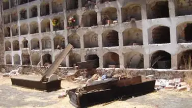 Profanan tumbas en Perú Profanan tumbas en Perú
