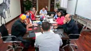 Consejo de vicepresidentes evalúa ofensiva contra "guerra económica"