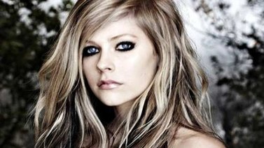 Avril Lavigne fue diagnosticada con una grave enfermedad