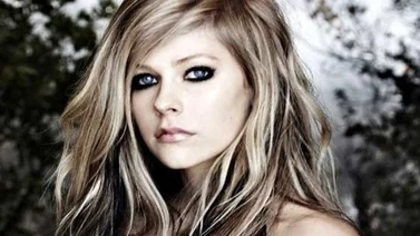 Avril Lavigne fue diagnosticada con una grave enfermedad