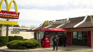 McDonald’s subirá el sueldo un 10 % a sus empleados en EEUU