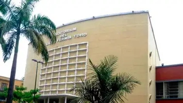 El liceo Fermín Toro bajo custodia El liceo Fermín Toro bajo custodia