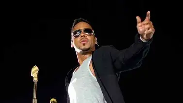 Romeo Santos inició su gira en España Romeo Santos inició su gira en España