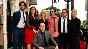 Al popular "Sheldon Cooper" le entregaron estrella en Hollywood