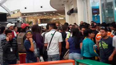 Hombre con baño de sangre causó pánico en el Sambil de San Cristóbal