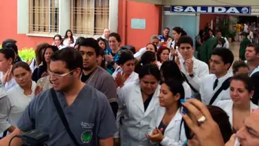 Detienen a médicos por atender a manifestantes en Táchira Detienen a médicos por atender a manifestantes en Táchira