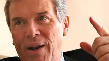 Economista Pedro Palma considera que nuevo sistema cambiario implica una devaluación Economista Pedro Palma considera que nuevo sistema cambiario implica una devaluación