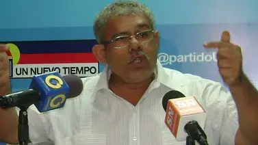 Elías Matta acusa a Maduro de propiciar "dolarización" Elías Matta acusa a Maduro de propiciar "dolarización"