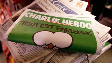 Nueva edición del Charlie Hebdo vuela de los kioskos en Francia