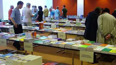 Conoce la colección de libros bastante extraña Conoce la colección de libros bastante extraña
