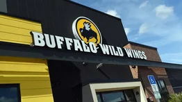 Buffalo Wild Wings busca conserjes en Texas (+Salario)