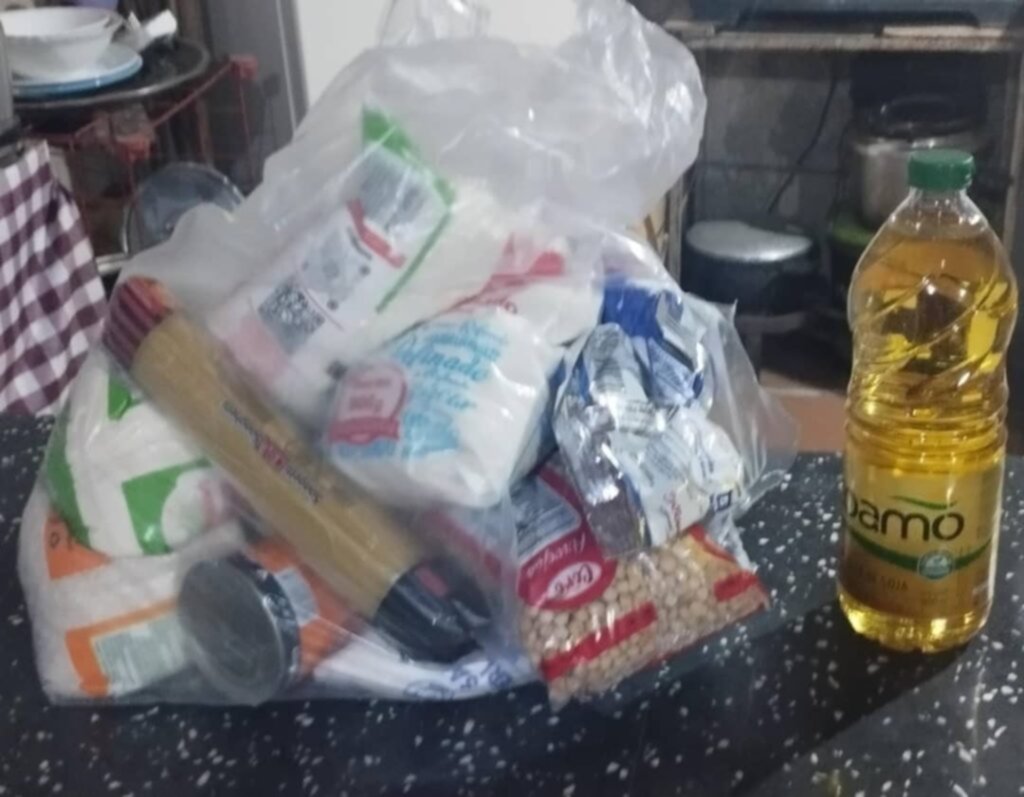 Así entregaron la bolsa CLAP en Antímano (+PRODUCTOS) Así entregaron la bolsa CLAP en Antímano (+PRODUCTOS)