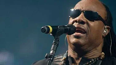 Stevie Wonder dio la bienvenida a su novena hija