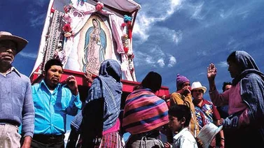 Cantan las "Mañanitas" a Virgen de Guadalupe