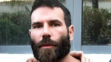 Liberan en Los Ángeles al "rey de Instagram" Dan Bilzerian