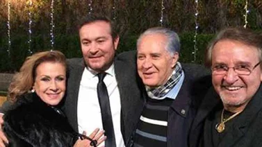 Kiko se olvidó del pasado y asistió a misa de "Chespirito"