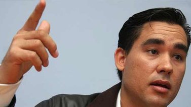 Entregaron 100 documentos en hogares venezolanos