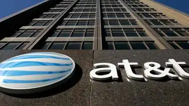 AT&T compra Lusacell por 2,500 mdd AT&T compra Lusacell por 2,500 mdd