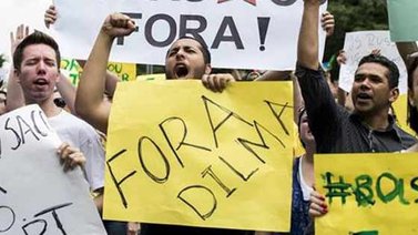 Miles de brasileños protestaron en Sao Paulo contra la reelección de Rousseff