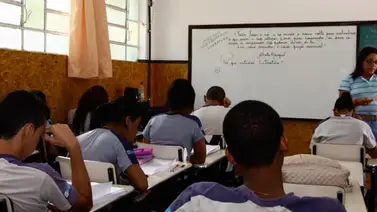 Padres y representantes aprueban aumento de matrículas en colegios privados Padres y representantes aprueban aumento de matrículas en colegios privados