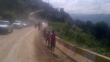 Fue reabierto paso en Km. 3 de El Junquito