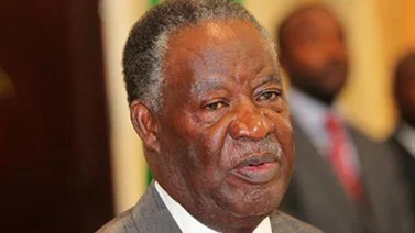 Murió el Presidente de Zambia, el "Rey Cobra"