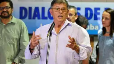 Las FARC presentó equipo de guerrilleros que mediará en proceso de paz Las FARC presentó equipo de guerrilleros que mediará en proceso de paz