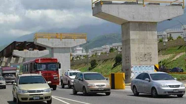 Este jueves restringirán tránsito en Intercomunal Gurenas-Guatire