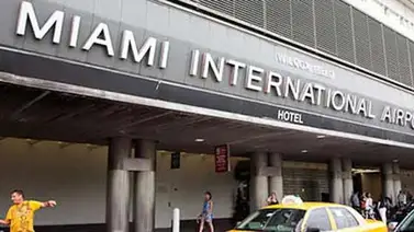 Detienen a un hombre en el aeropuerto de Miami por falsa amenaza de bomba Detienen a un hombre en el aeropuerto de Miami por falsa amenaza de bomba