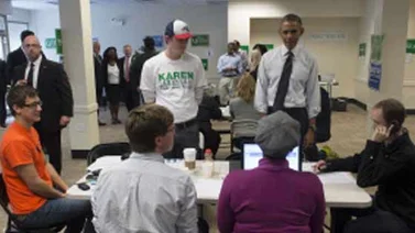 Obama votó anticipadamente en Chicago para legislativas en EEUU