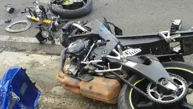 Muere motorizado tras chocar con un muro en La Panamericana Muere motorizado tras chocar con un muro en La Panamericana
