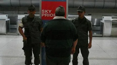 Detienen a griego por tráfico de cocaína entre Venezuela y Francia