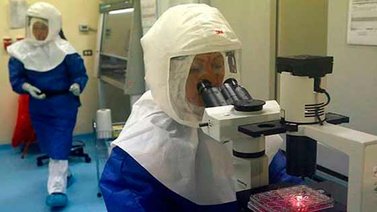 En observación tres personas más en España por riesgo de ébola