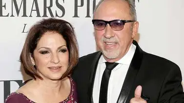 Gloria y Emilio Estefan acuden a pruebas para musical sobre sus vidas Gloria y Emilio Estefan acuden a pruebas para musical sobre sus vidas