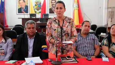 Aprueban interpelación contra Ángel Sarmiento Aprueban interpelación contra Ángel Sarmiento