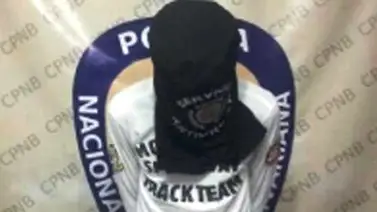 Detienen a un sujeto con más de 2 mil dólares y cuatro pasaportes Detienen a un sujeto con más de 2 mil dólares y cuatro pasaportes