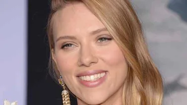 Scarlett Johansson da a luz a una niña