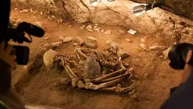 Museo exhibirá esqueleto humano de 6.500 años Museo exhibirá esqueleto humano de 6.500 años