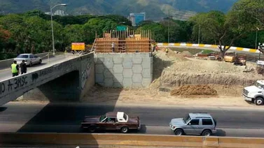 Cerrarán tramo de la autopista Francisco Fajardo este fin de semana