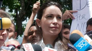 Machado prepara un "congreso ciudadano" con toda la oposición venezolana