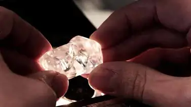 Encuentran diamante de 198 quilates en mina de Lesotho Encuentran diamante de 198 quilates en mina de Lesotho